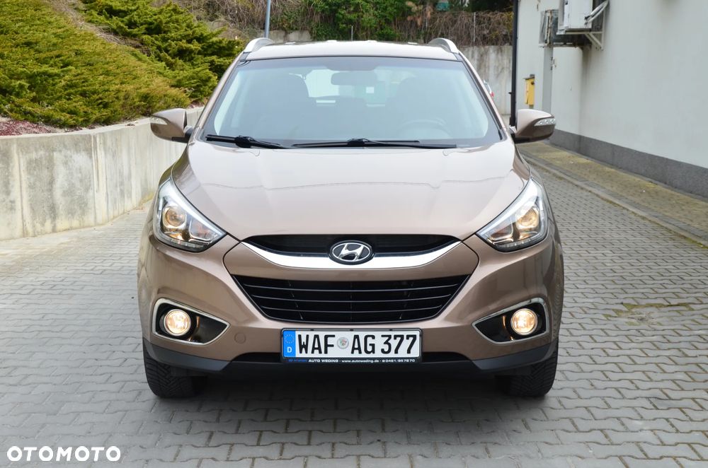 Hyundai ix35 2.0 CRDi 4WD Automatik Fifa World Cup Gold Edition - 29