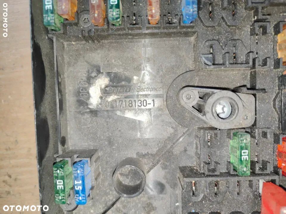 Skrzynka bezpieczników Seat Altea 017181901 - 3