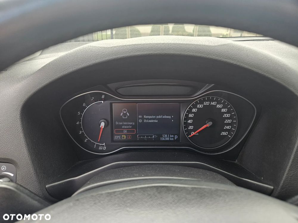 Ford Mondeo 2.0 SCTi Ghia - 19