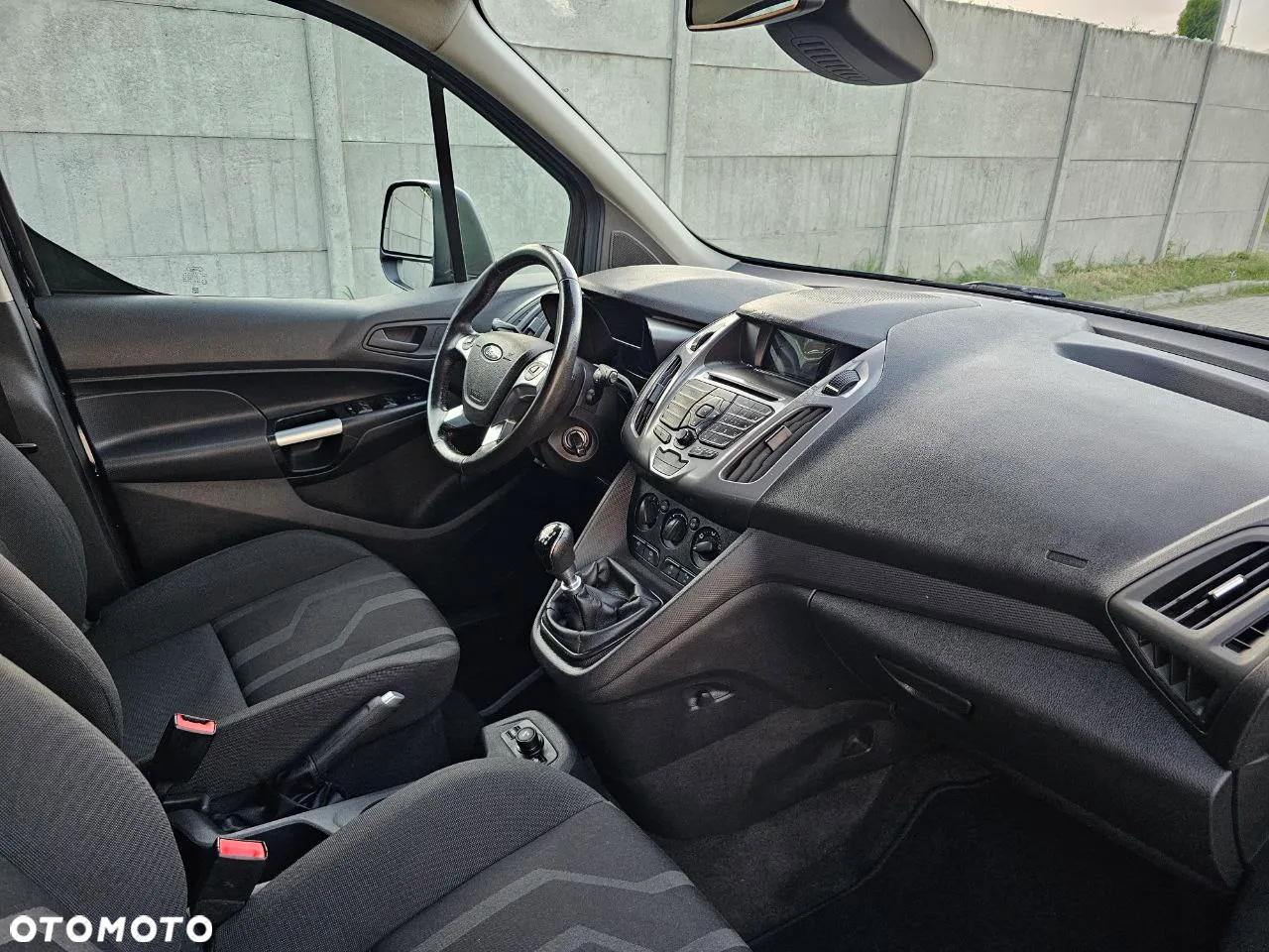 Ford Tourneo Connect - 21
