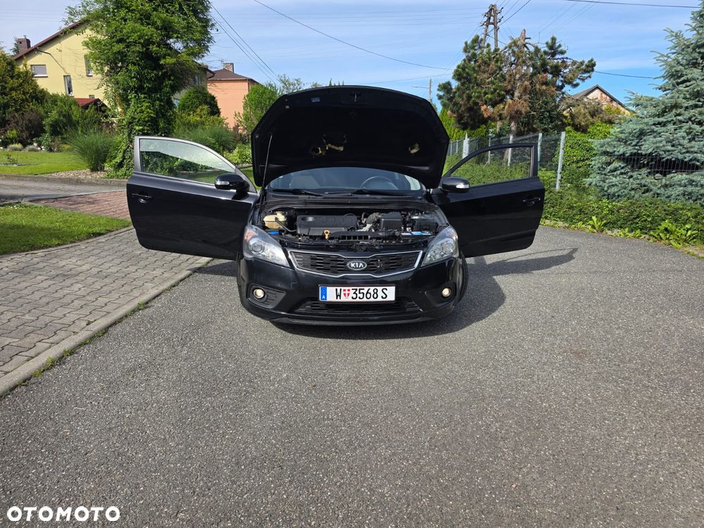 Kia ProCeed 1.6 Crdi Comfort + - 2