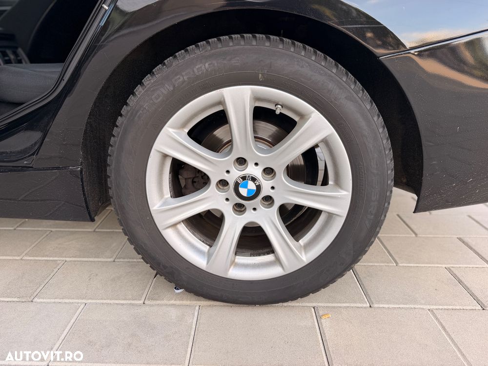 BMW Seria 3 318d Aut. Modern Line - 27
