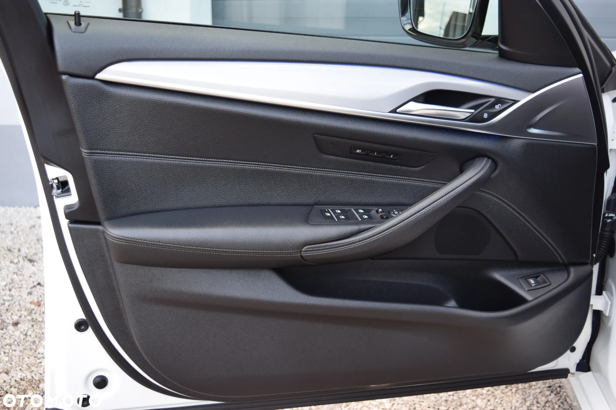 BMW Seria 5 525d Touring Sport Line - 18