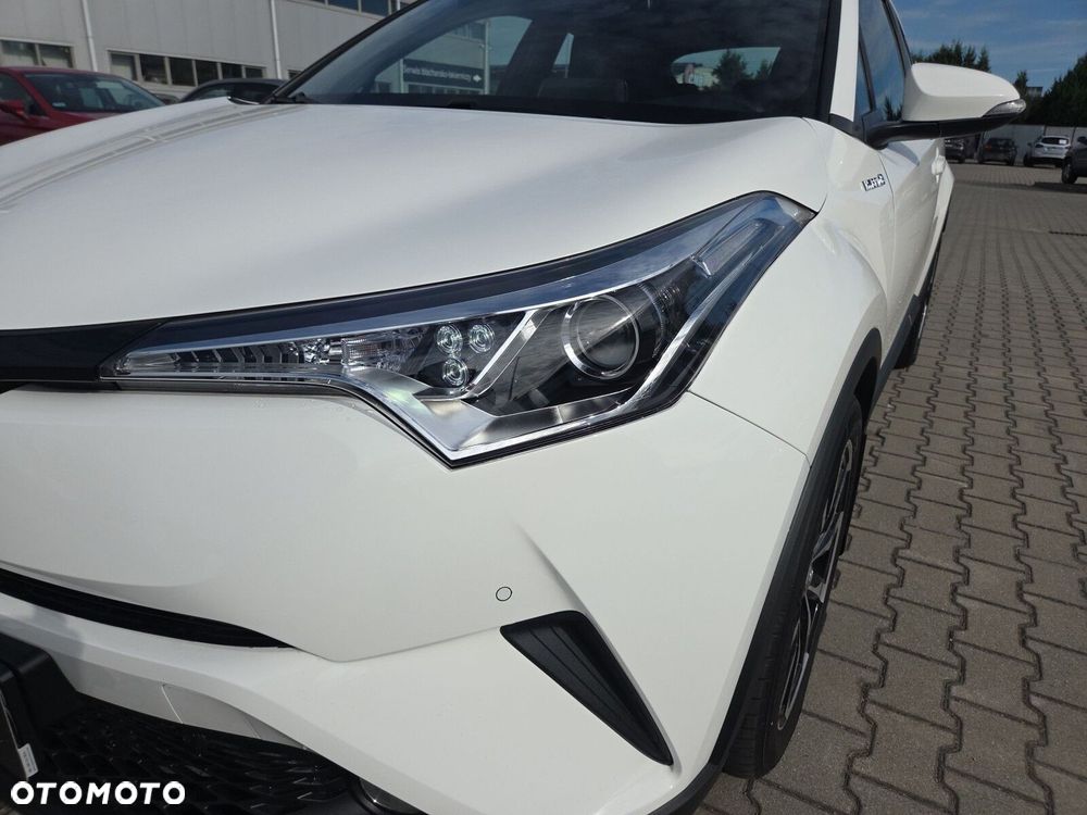 Toyota C-HR - 24