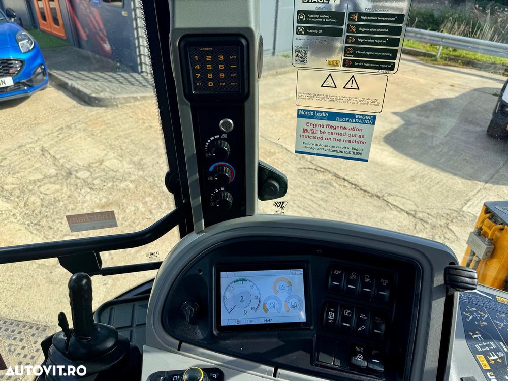 JCB 3CX ADVANCED EASY CONTROLS - 7