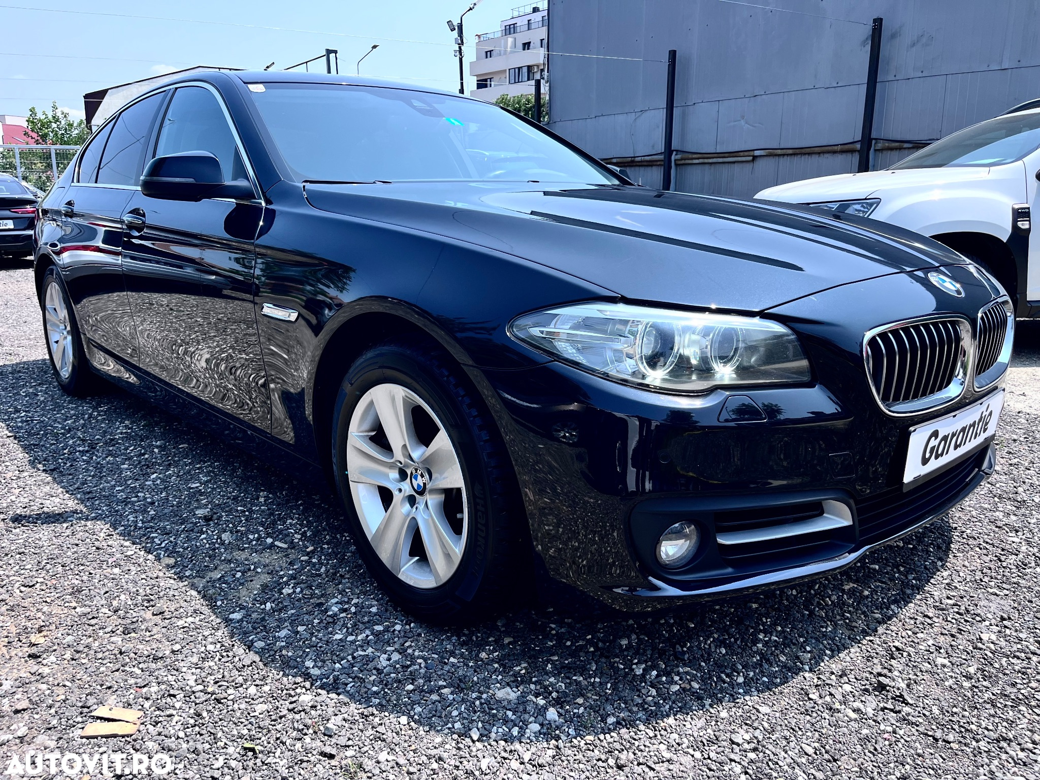 BMW Seria 5 525d xDrive Aut. Luxury Line - 5