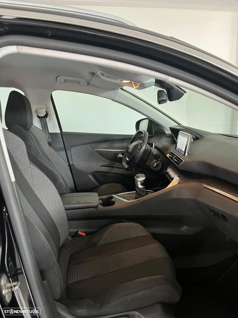 Peugeot 5008 1.2 PureTech Active Pack - 10