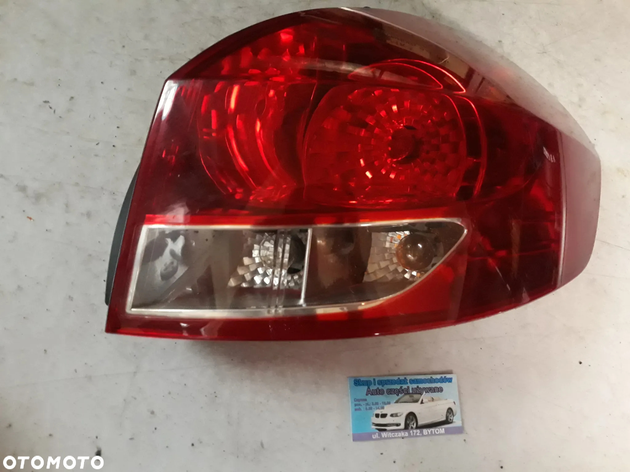 LAMPA PRAWY TYŁ RENAULT CLIO III KOMBI  5D - 2
