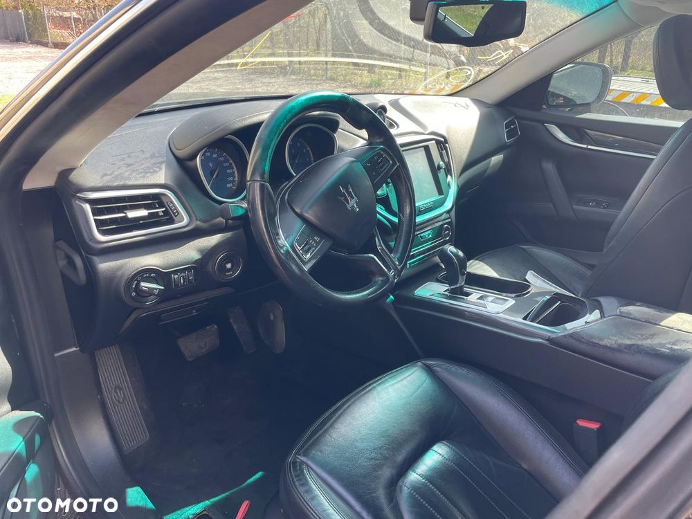 Maserati Ghibli Standard - 25