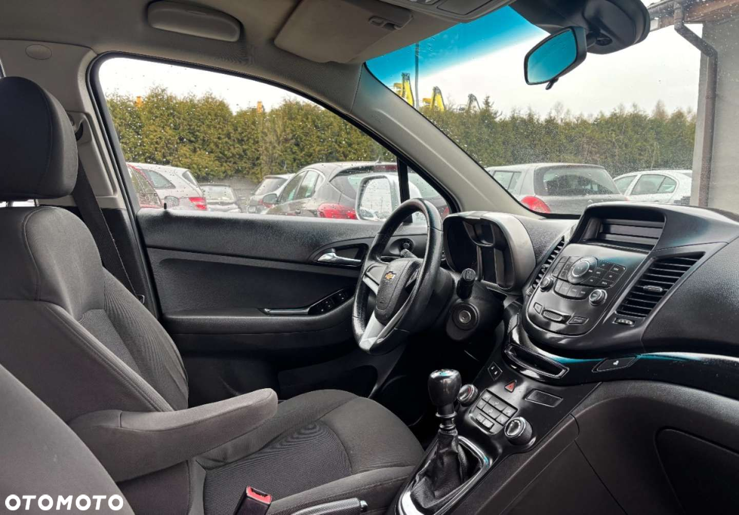 Chevrolet Orlando - 8