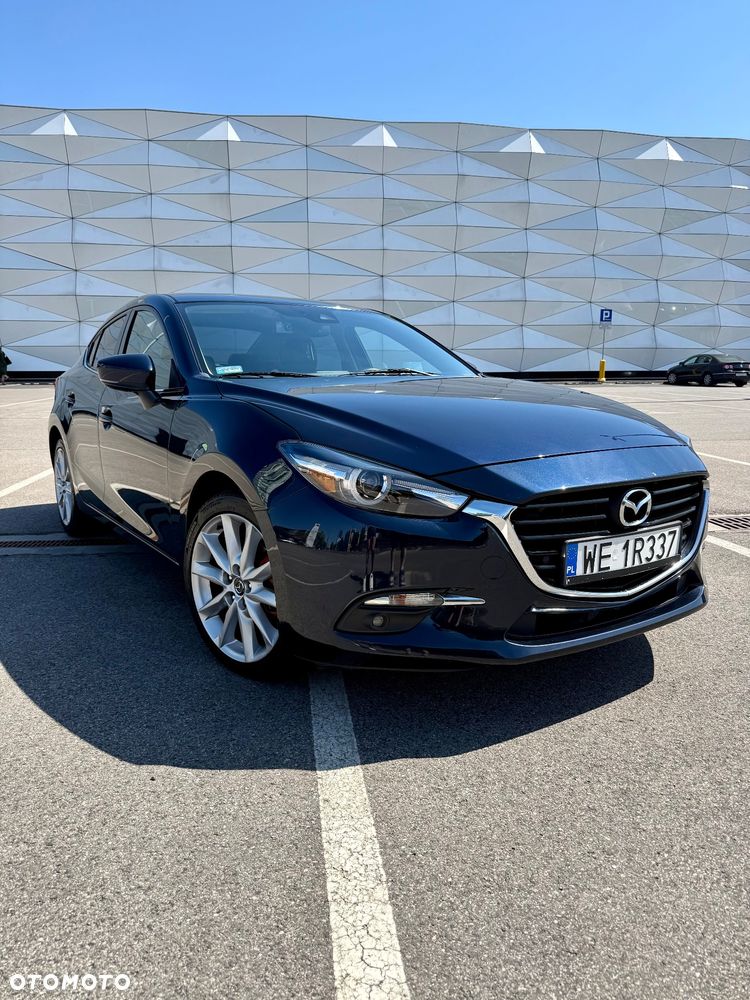 Mazda 3 - 4