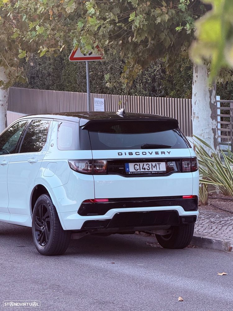 Land Rover Discovery Sport P300e R-Dynamic SE - 22