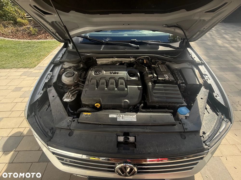 Volkswagen Passat Variant 2.0 TDI BMT Highline DSG - 17