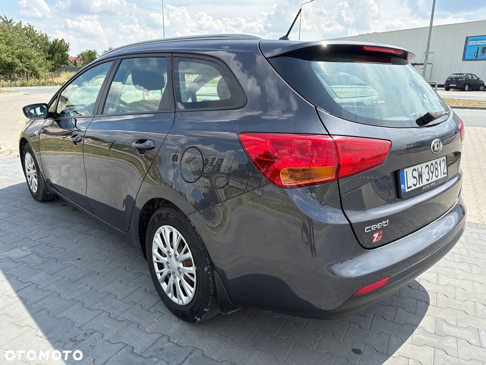 Kia Ceed 1.4 L - 15
