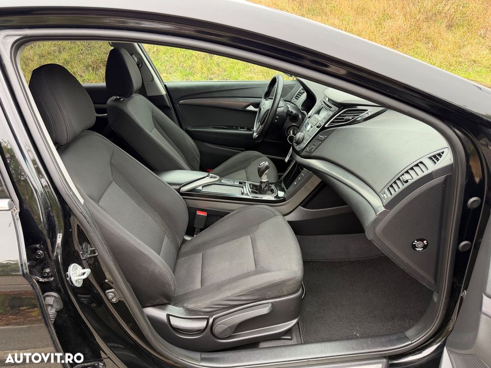 Hyundai i40 1.7 CRDI DPF Exclusive - 10