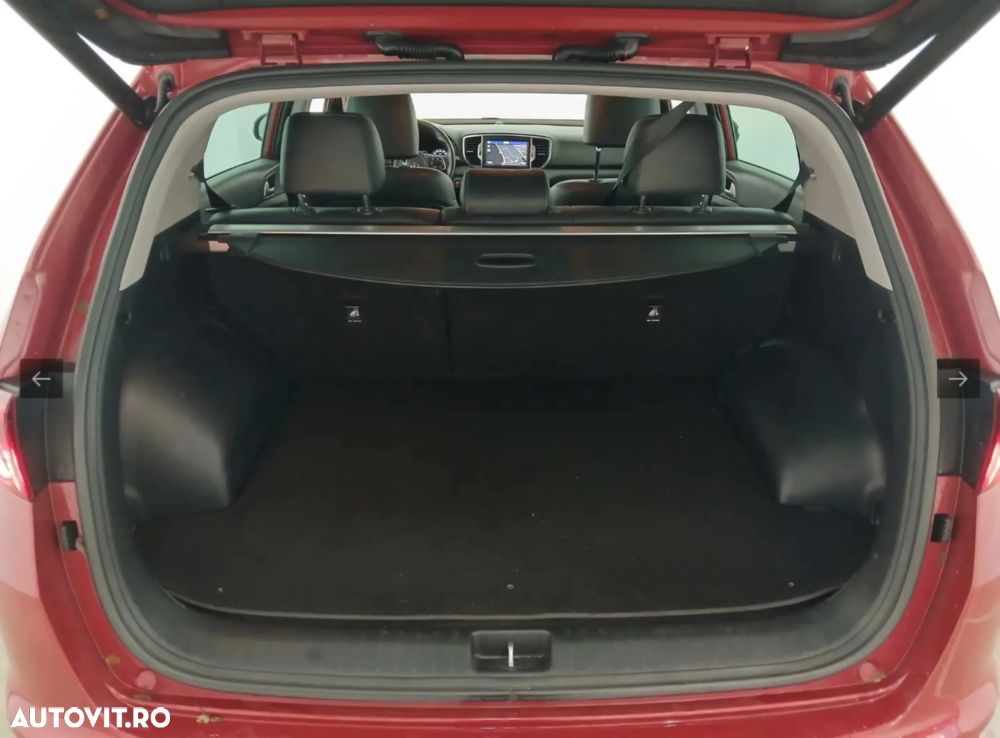 Kia Sportage 2.0 CRDI 4WD Automatik Spirit - 10