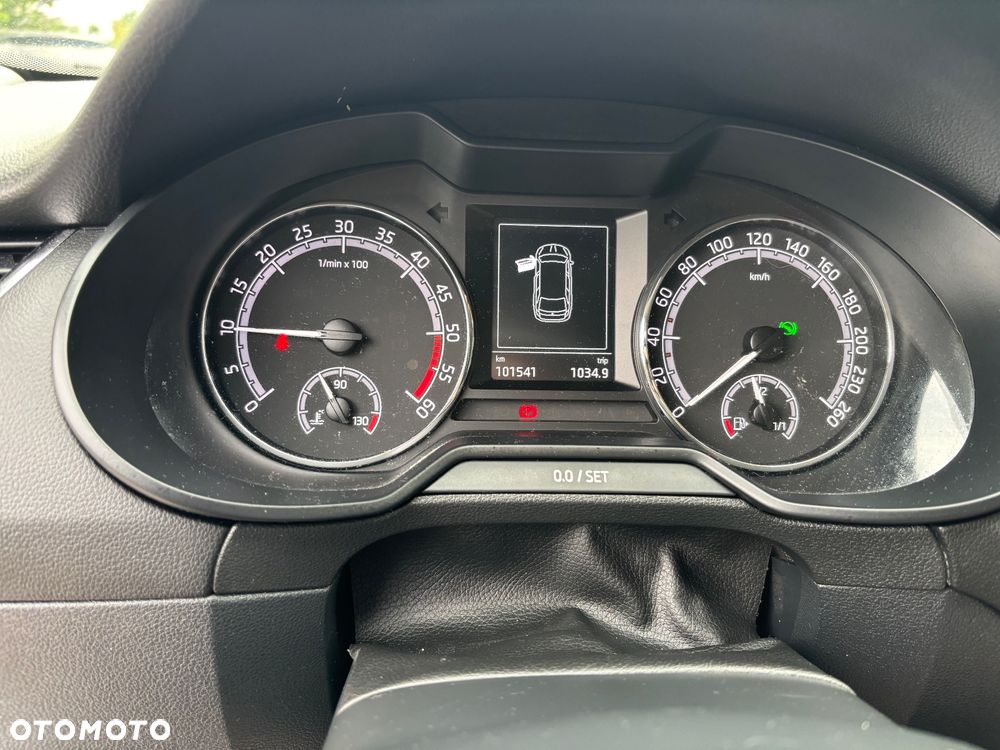 Skoda Octavia 2.0 TDI Drive DSG - 12