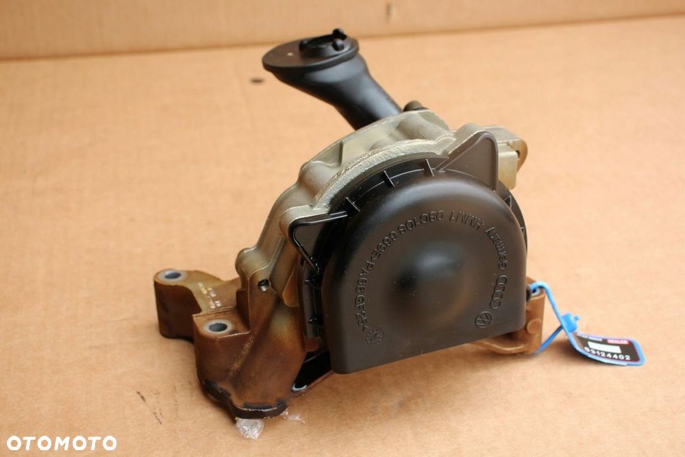 Pompa oleju VW AUDI SEAT SKODA 1.4 TFSI CAXA kompletna oryginalna (4402) - 1