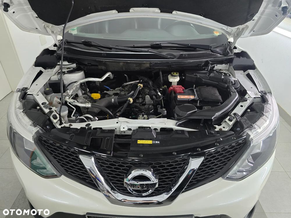 Nissan Qashqai ver-1-2-dig--t-n--connecta-xtronic - 5