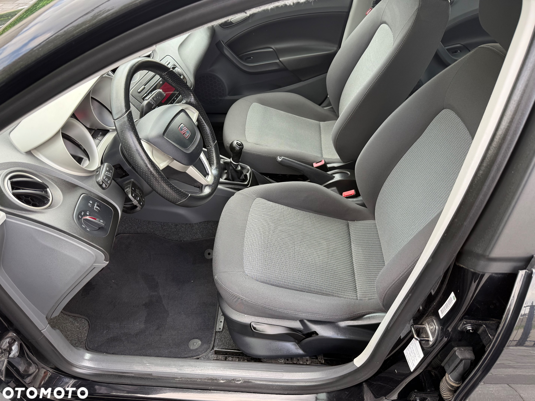 Seat Ibiza 1.4 16V Style - 12