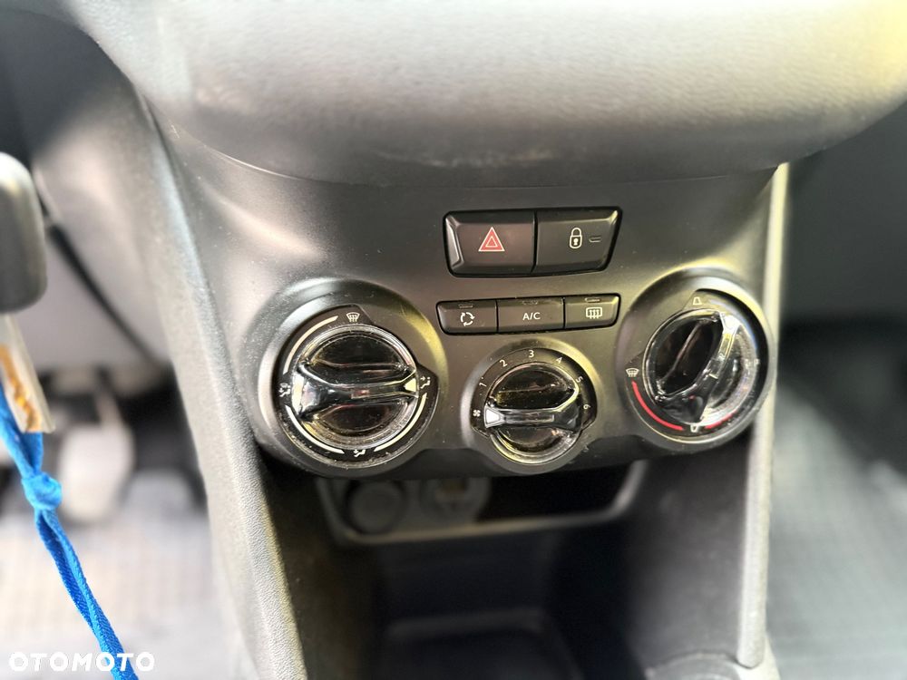 Peugeot 208 HDi 68 Access - 20