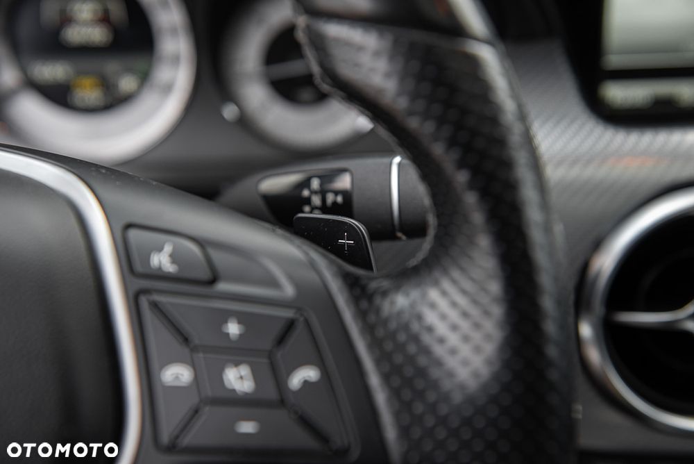 Mercedes-Benz GLK 250 CDI DPF 4Matic BlueEFFICIENCY 7G-TRONIC SPORT EDITION - 23