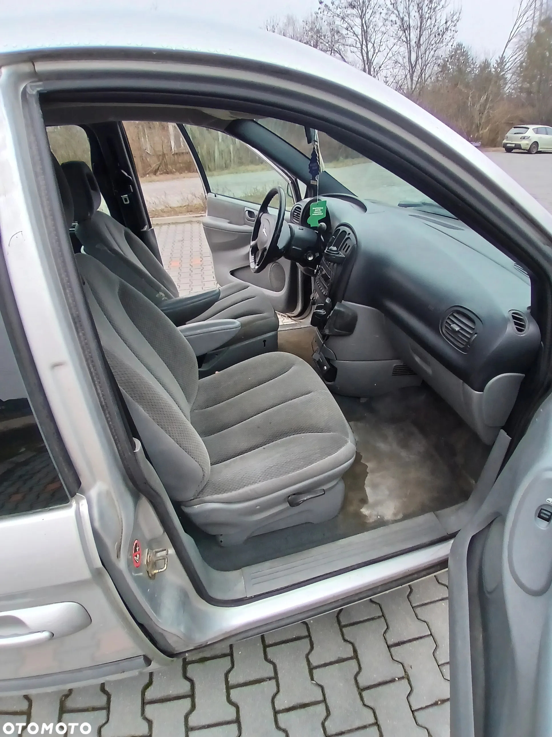 Chrysler Voyager - 12