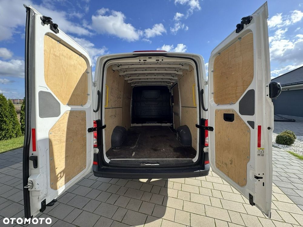 Volkswagen Crafter - 29