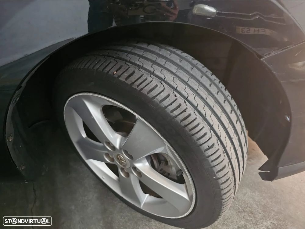 Toyota Auris 1.8 HSD - 5