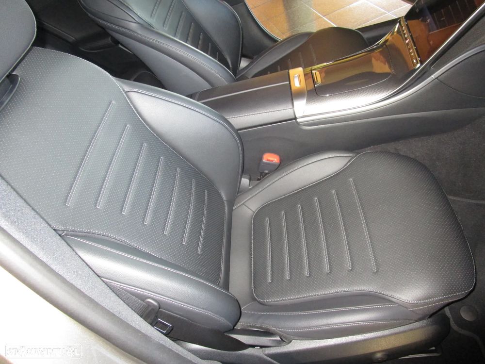 Mercedes-Benz C 300 - 21