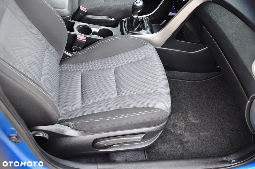 Hyundai i30 i30cw 1.4 Edition Plus - 28