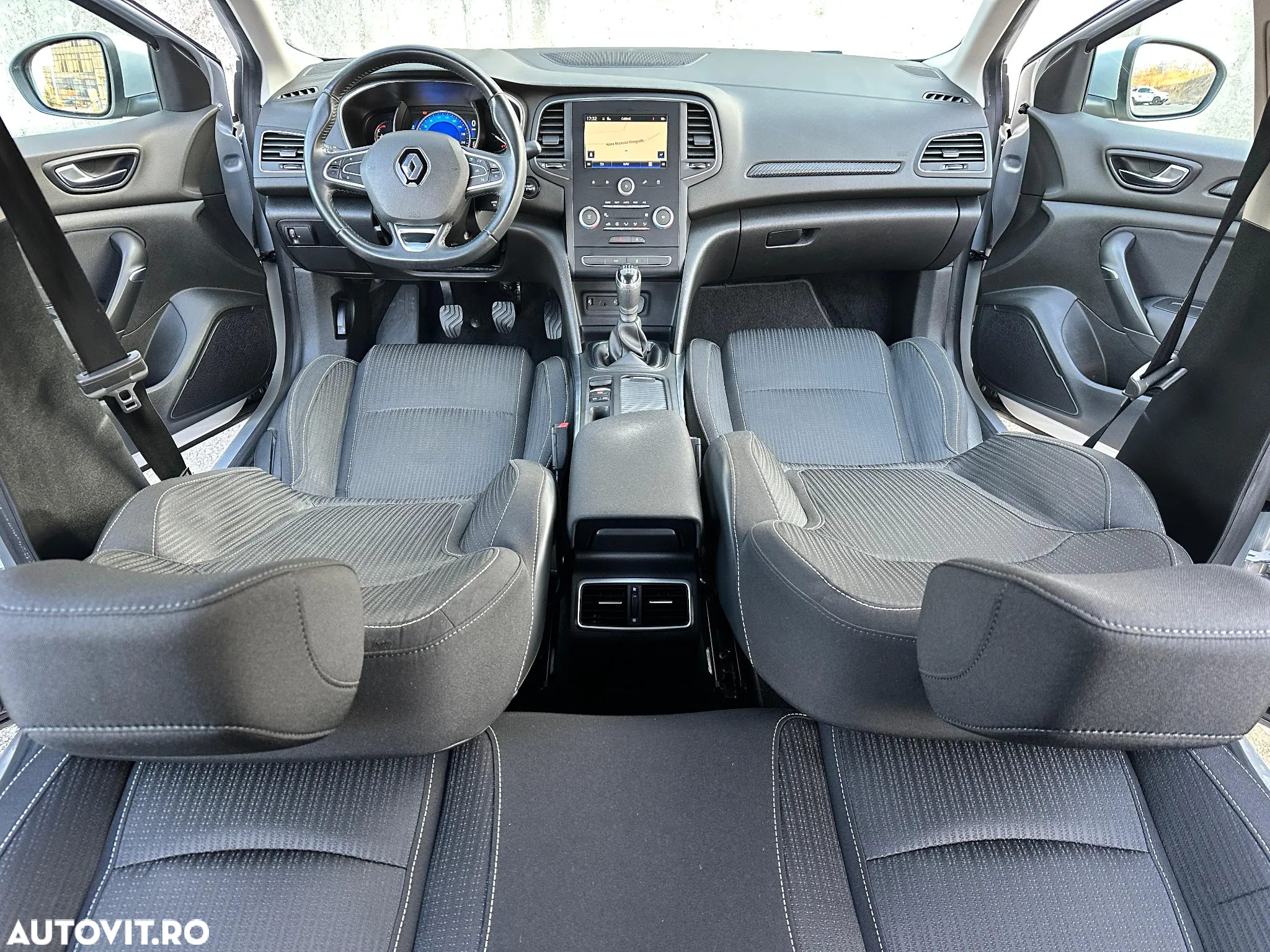 Renault Megane 1.5 dCi Expression - 5