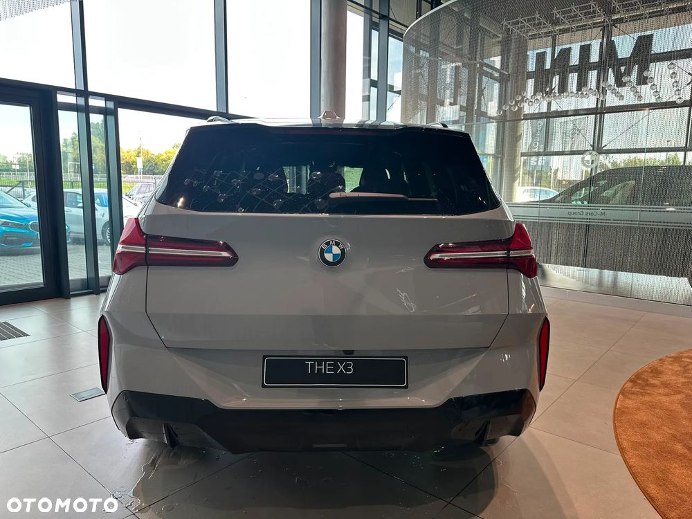 2026 BMW X3, photograph 5