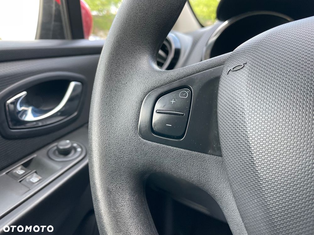 Renault Clio - 27