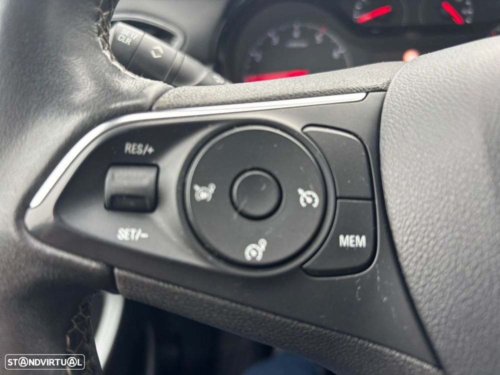 Opel Crossland X 1.2 T 2020 - 25