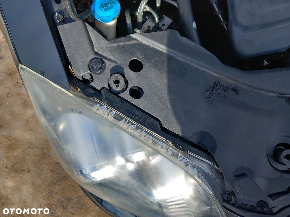 TOYOTA AVENSIS T25 LIFT LAMPA REFLEKTOR PRAWA PRZEDNIA PRAWY PRZÓD XENON - 3