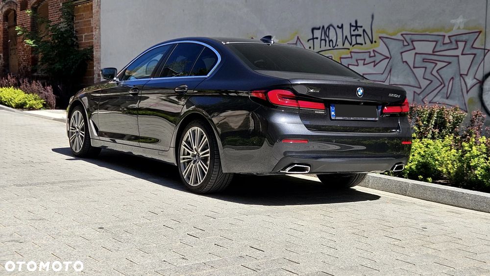 BMW Seria 5 520d xDrive MHEV Business Edition sport - 27
