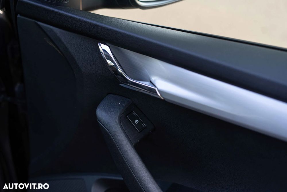 Skoda Octavia 1.6 TDI DSG Ambition - 21