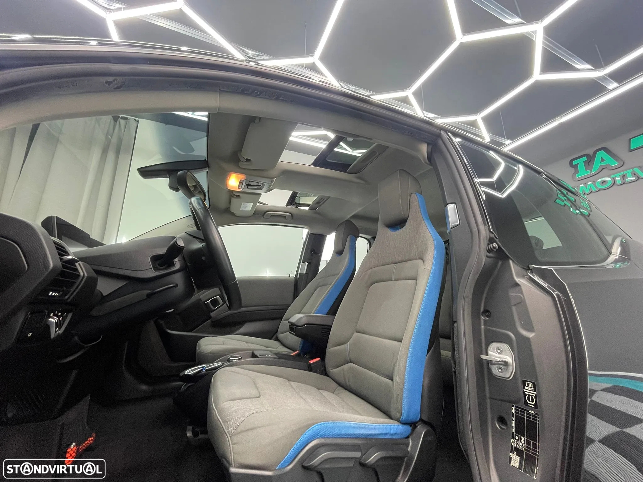 BMW i3 +Comfort Package Advance - 16