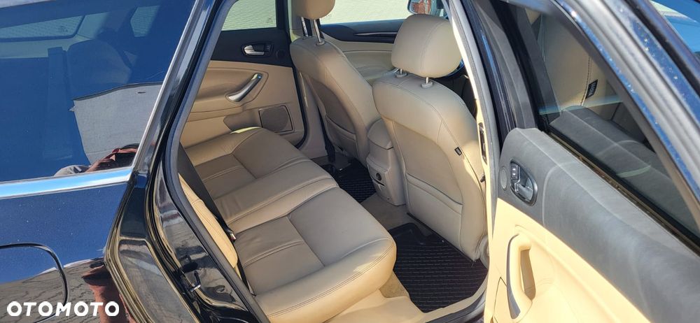 Ford Mondeo 2.0 Ghia Executive - 6