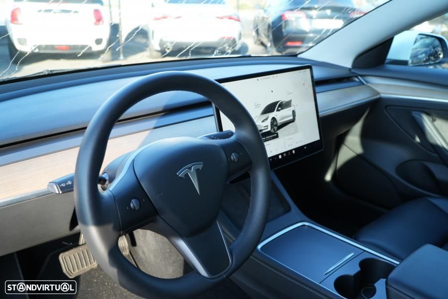 Tesla Model 3 Long Range Tração Traseira - 7