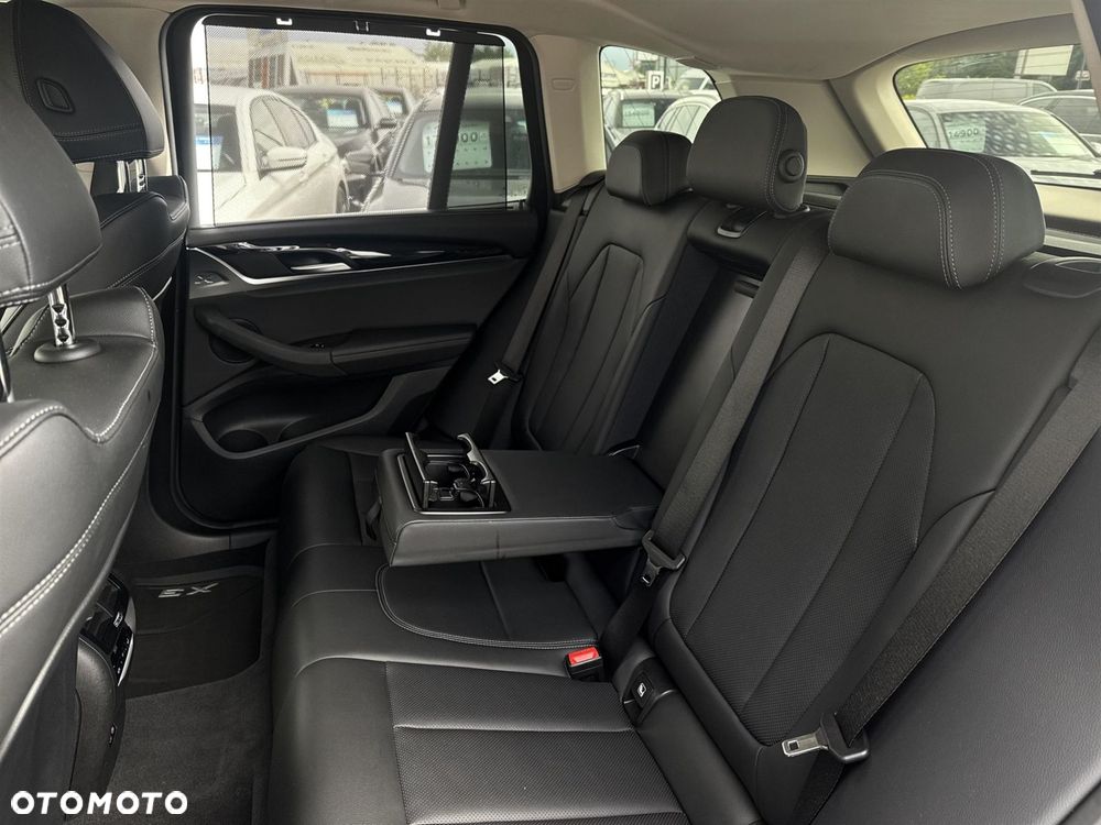 BMW X3 xDrive20d - 20