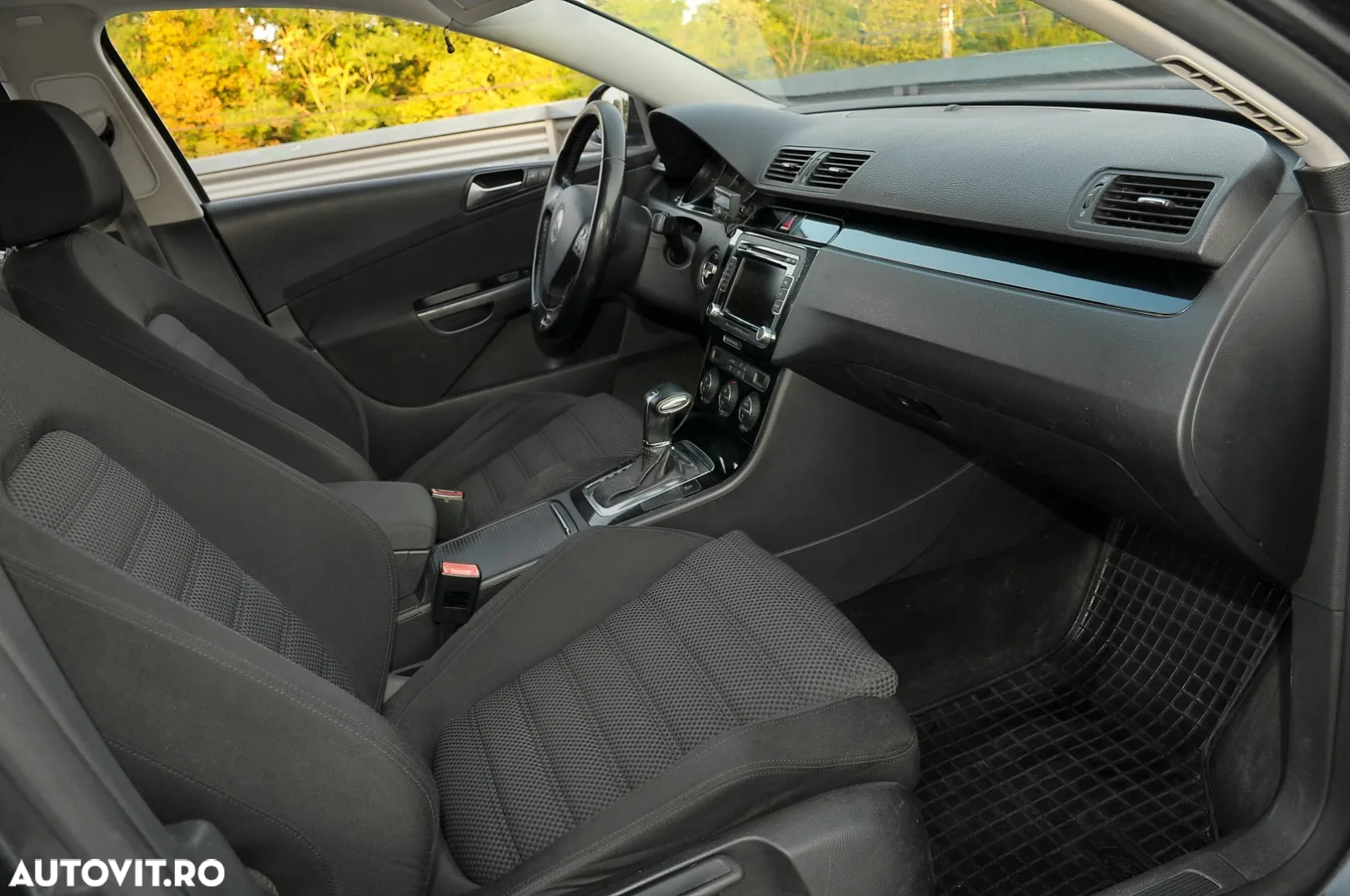 Volkswagen Passat Variant 2.0 TDI DPF DSG Comfortline - 10
