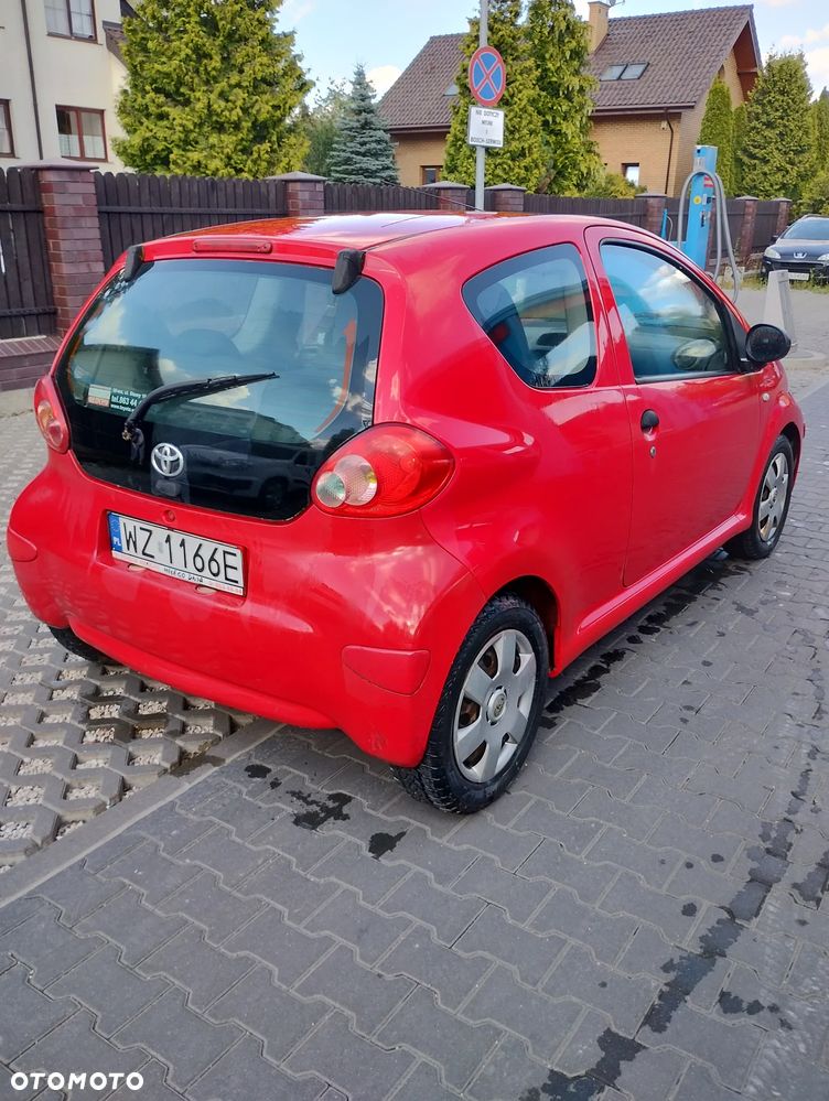 Toyota Aygo - 8