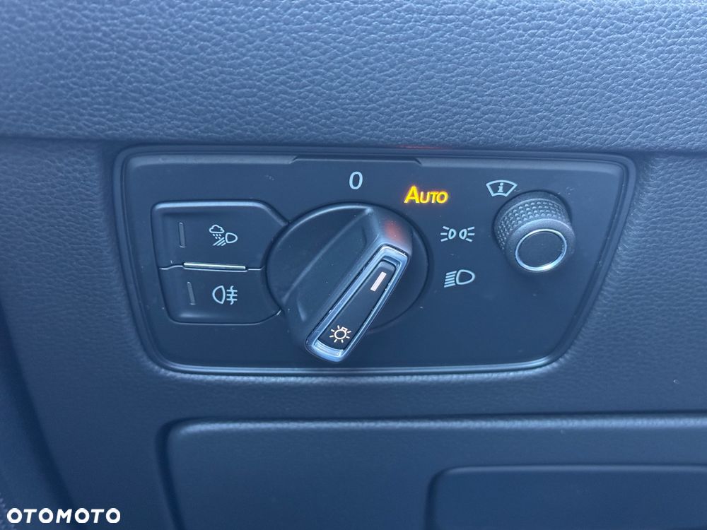 Volkswagen Arteon 2.0 TSI 4Motion R DSG - 19