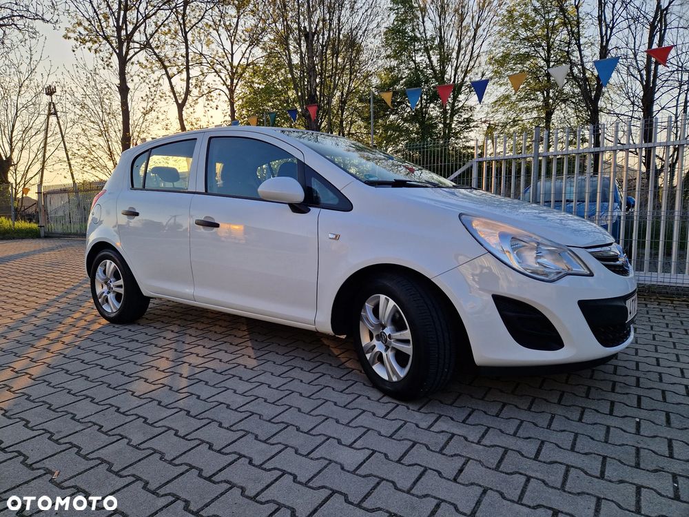 Opel Corsa 1.2 16V Enjoy - 1