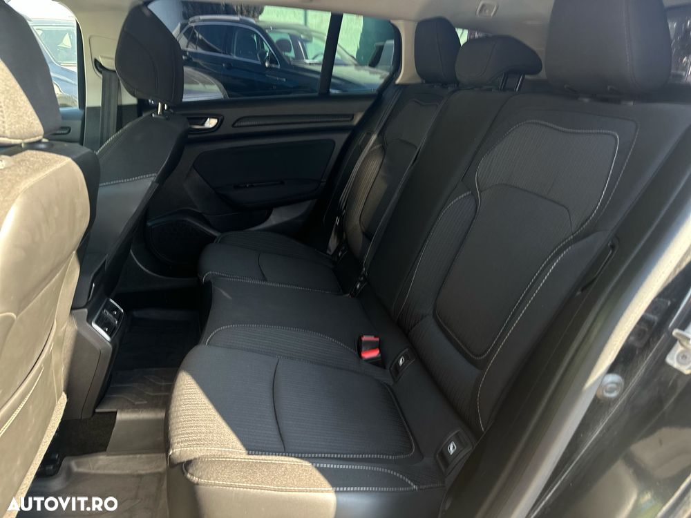 Renault Megane ENERGY TCe 130 EDC INTENS - 41
