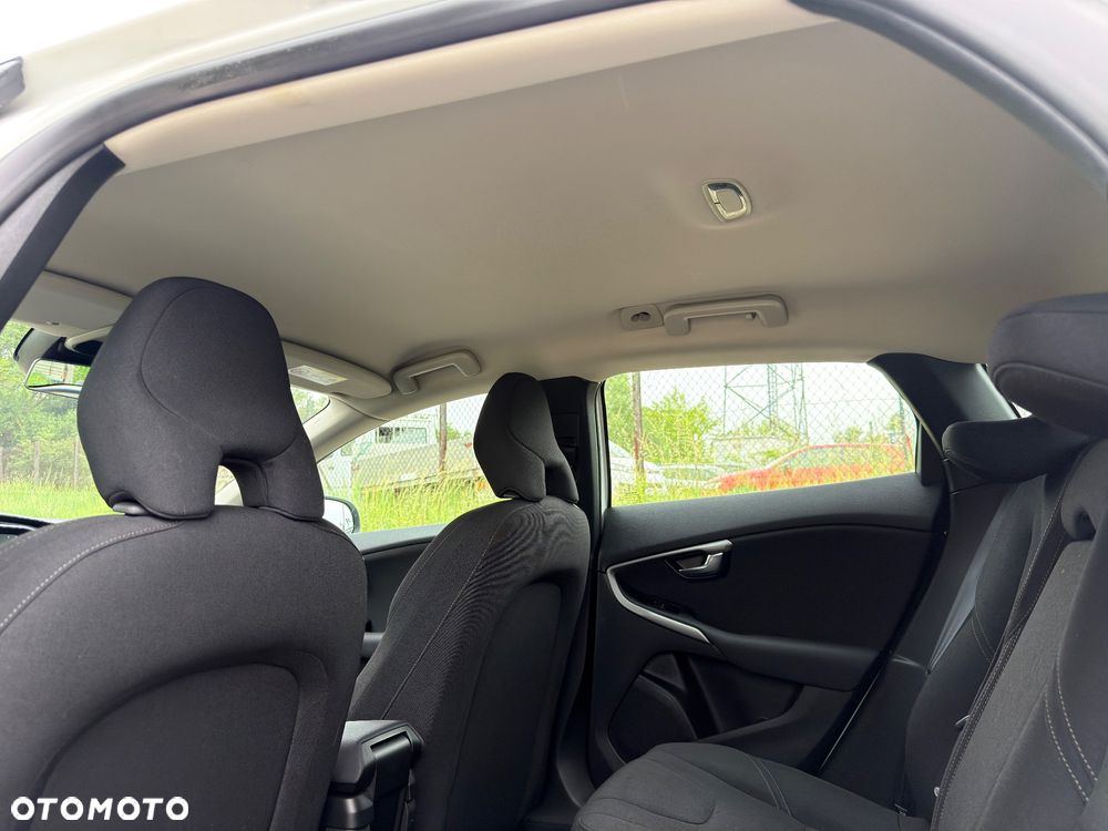 Volvo V40 T3 Drive-E Kinetic - 27