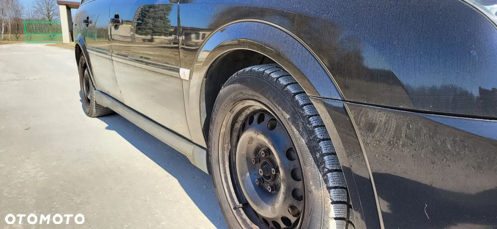 Opel Vectra 2.0 Turbo First Edition - 24