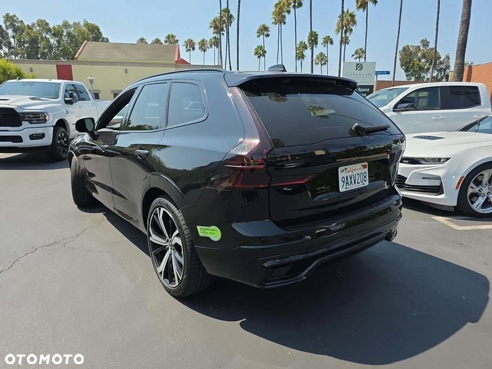 Volvo XC 60 T8 AWD Plug-In Hybrid R-Design